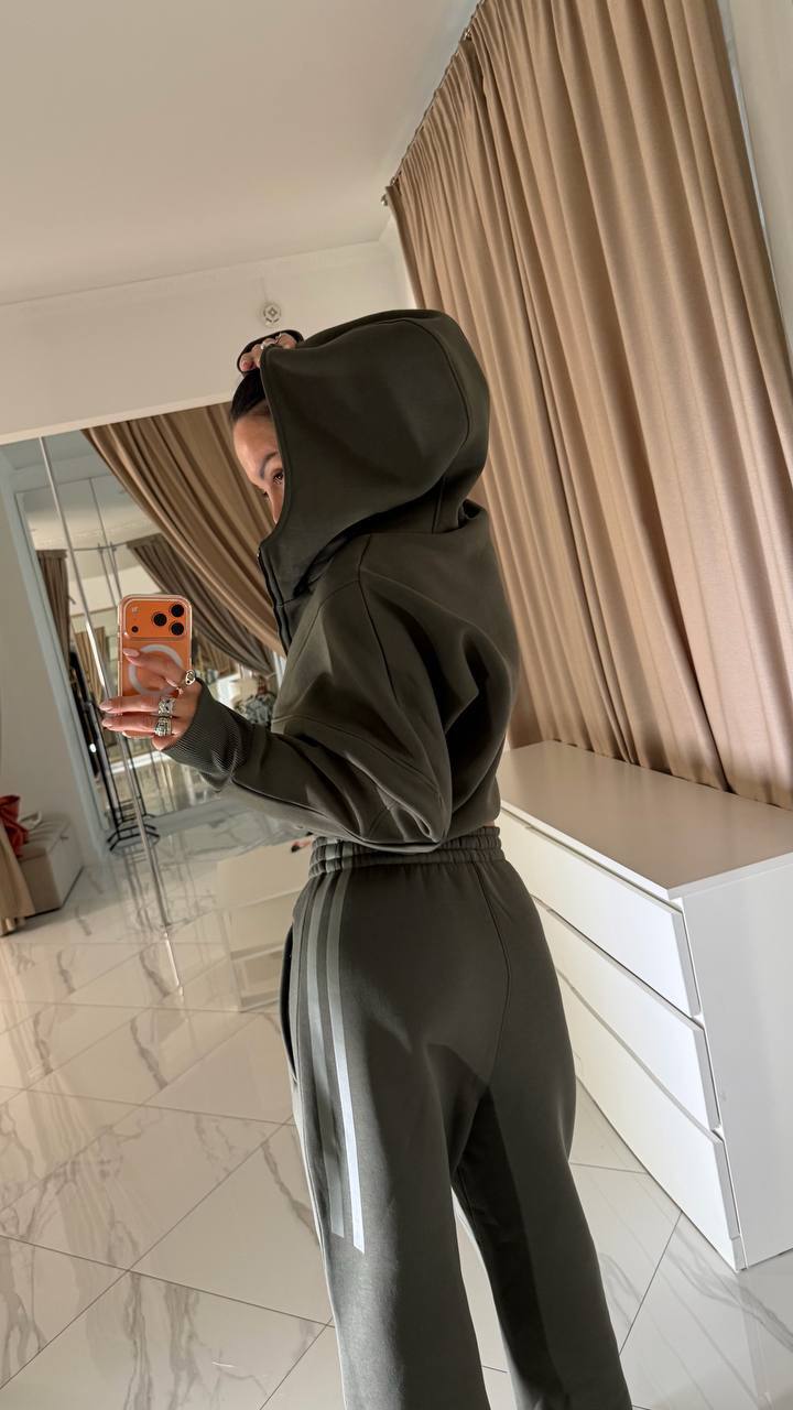 e3306133-49d7-11f0-8622-dee18ff4e8c0_1