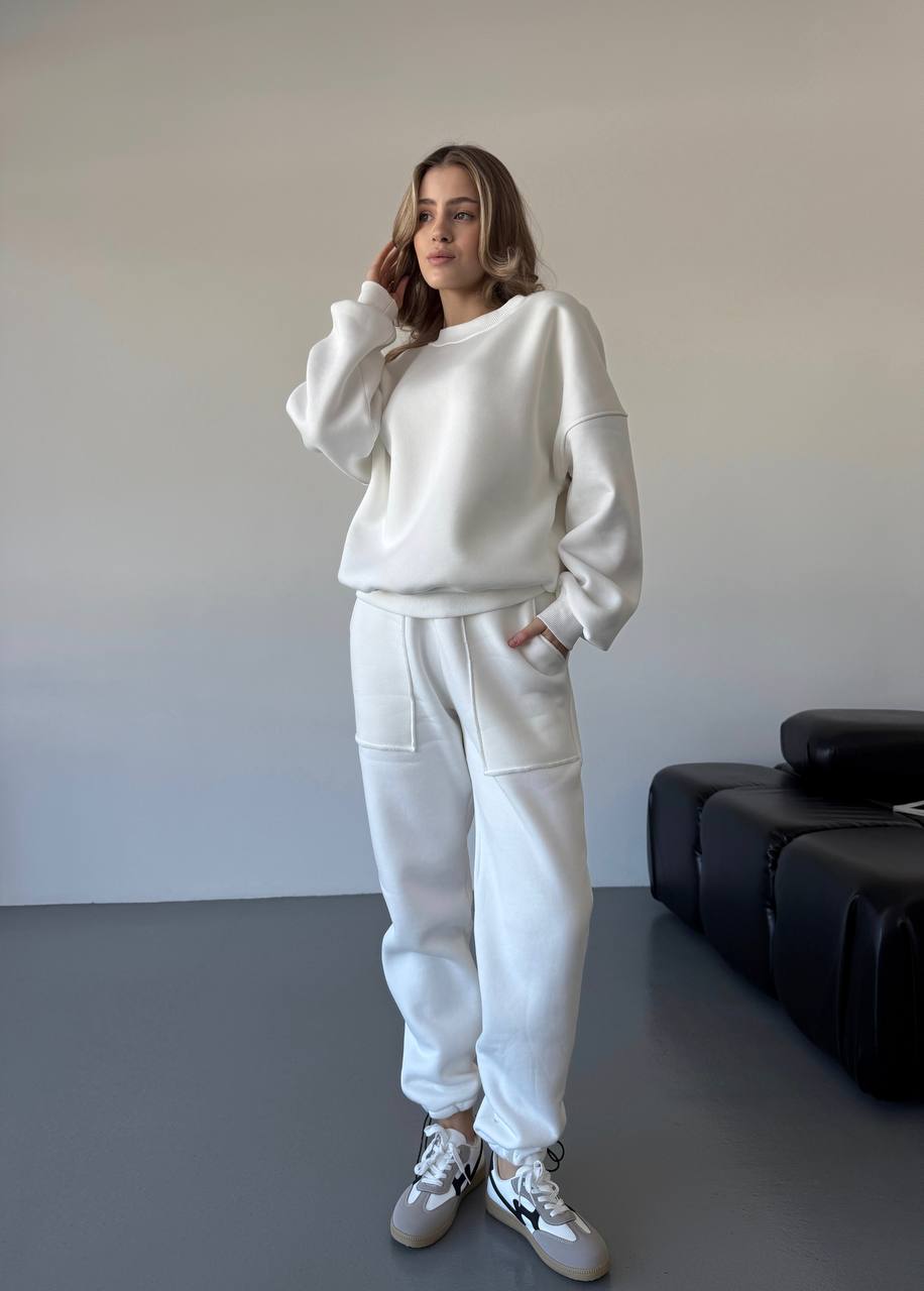 e975e82f-bb45-11f0-8624-dee18ff4e8c0_2