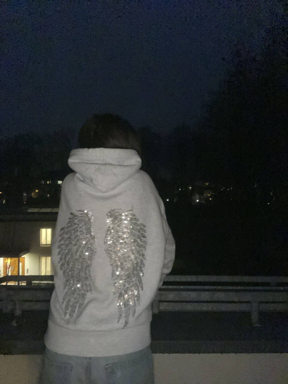 eaa4cdf1-4c03-11f0-8622-dee18ff4e8c0_1