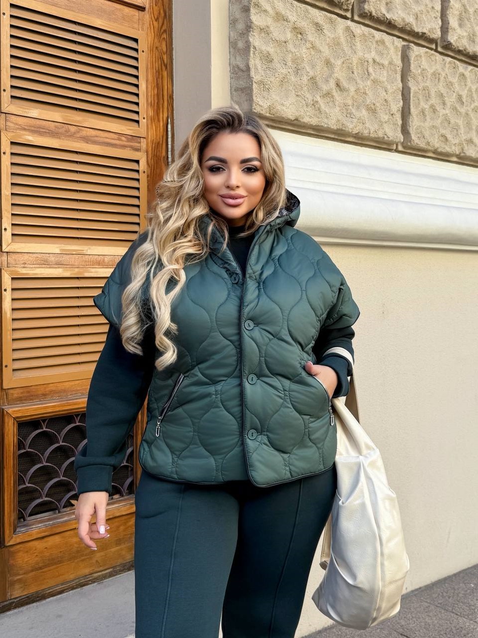 f163de72-c501-11f0-8624-dee18ff4e8c0_1