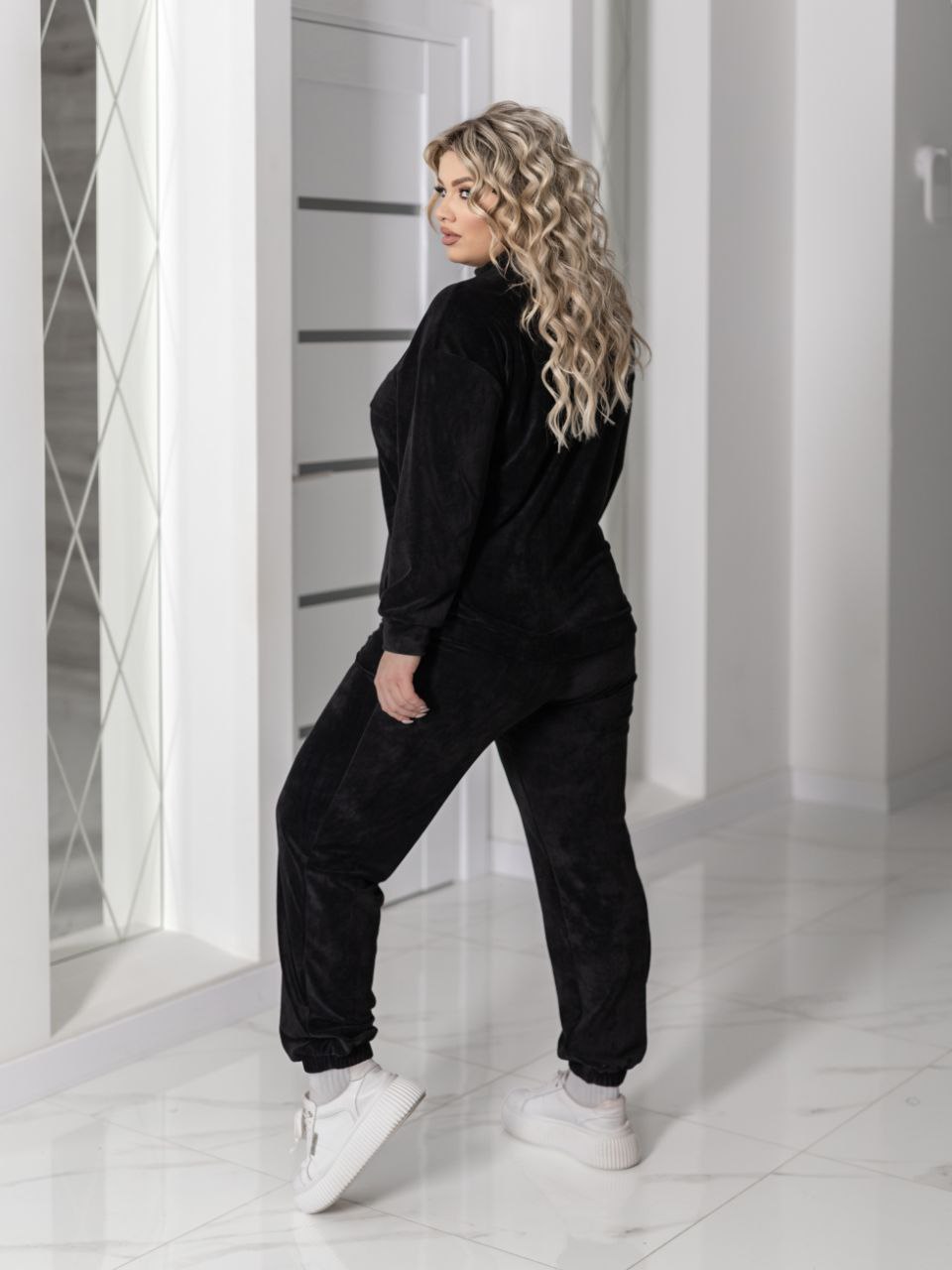 f32882d3-014f-11f1-8624-dee18ff4e8c0_1