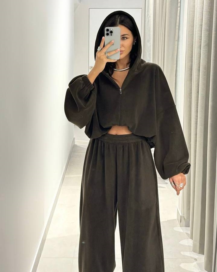 fc3b70a8-bf3c-11f0-8624-dee18ff4e8c0_1