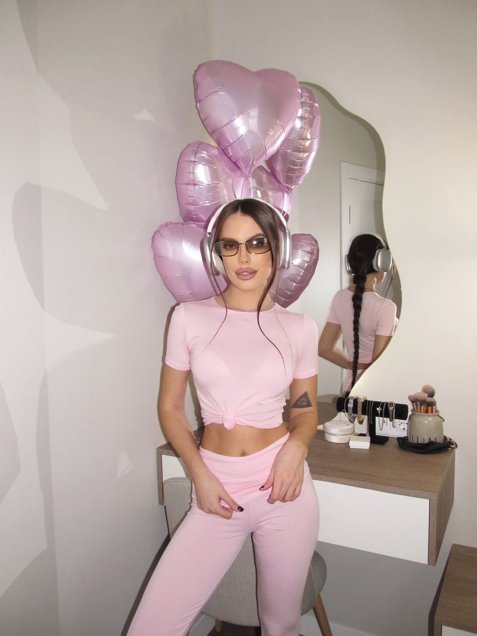 ee574278-14e6-11f1-8624-dee18ff4e8c0_1