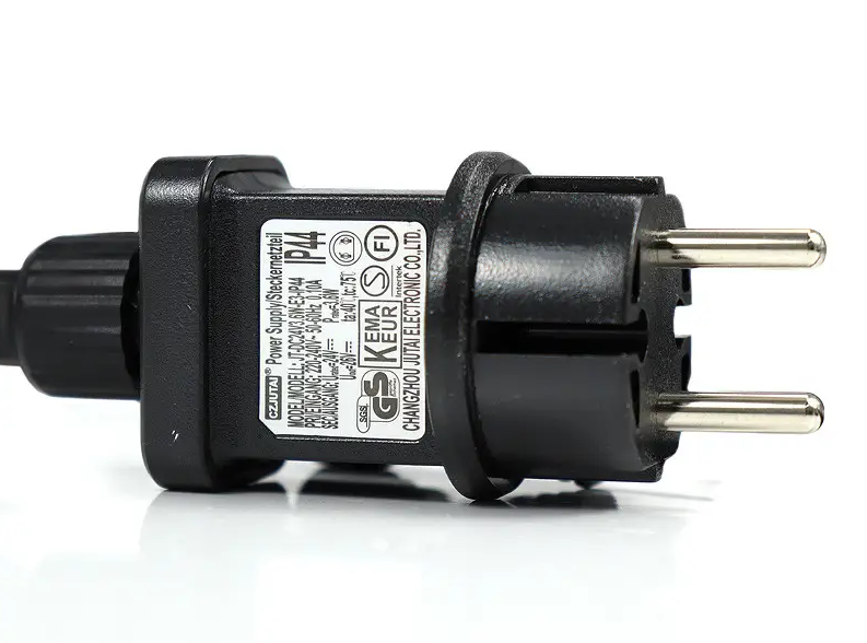 f0546355-a3ea-11ef-8620-dee18ff4e8c0_2