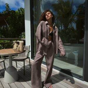 490058