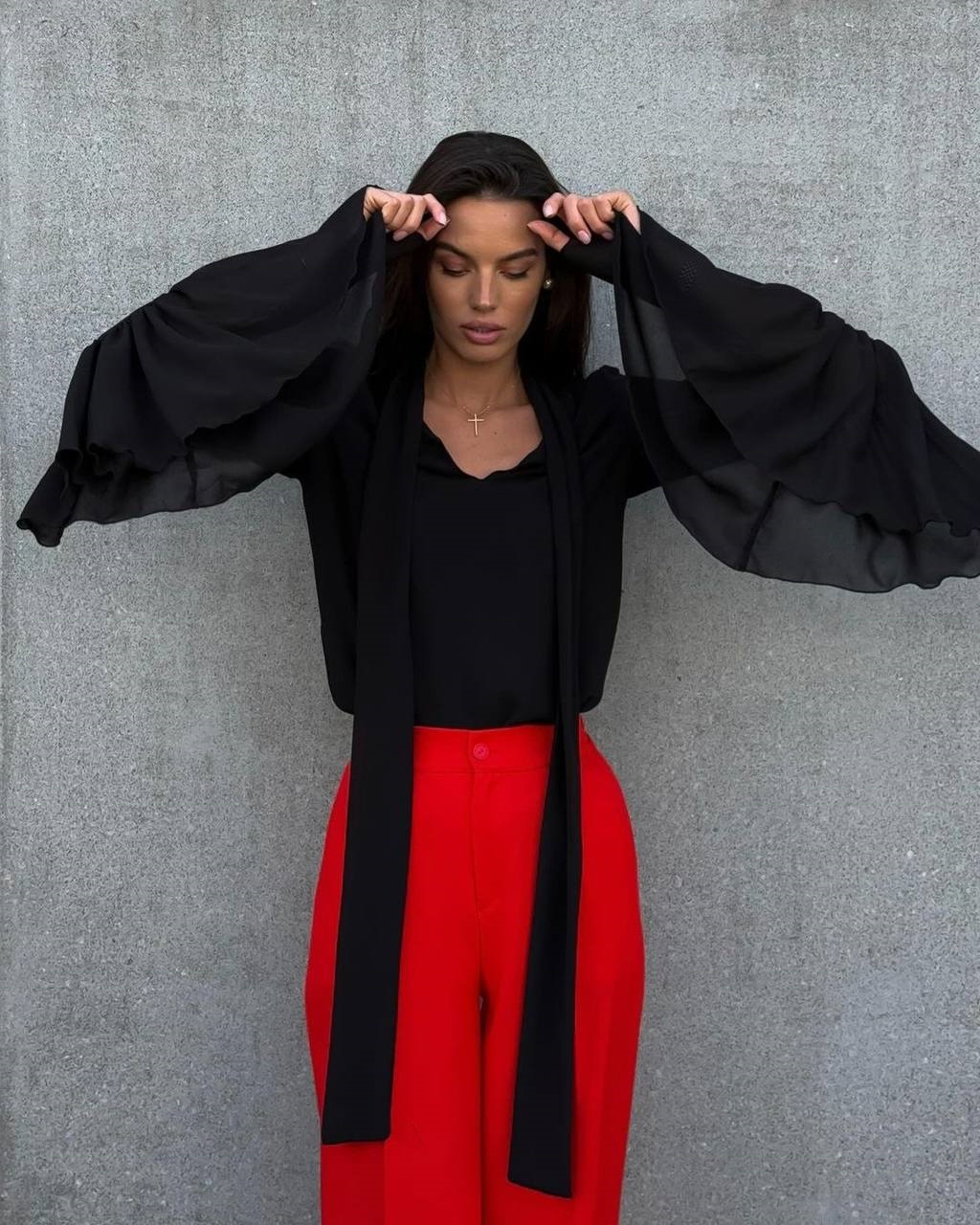 0354d5a3-744e-11ef-861f-dee18ff4e8c0_1