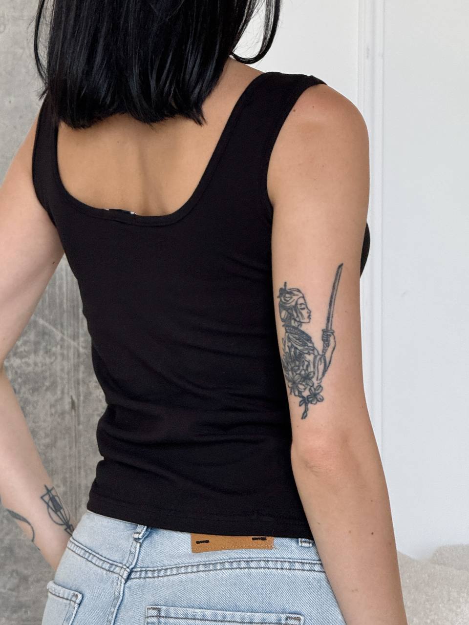 07bb6359-59d8-11f0-8622-dee18ff4e8c0_1