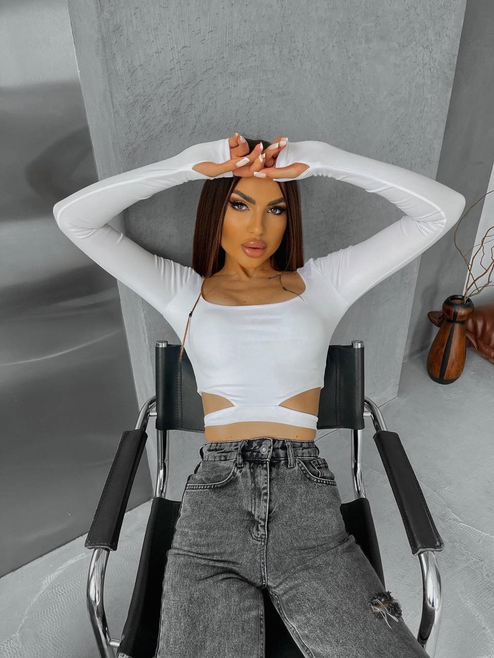 0e993d61-b5e8-11ee-ad47-166b0be12ee5_4