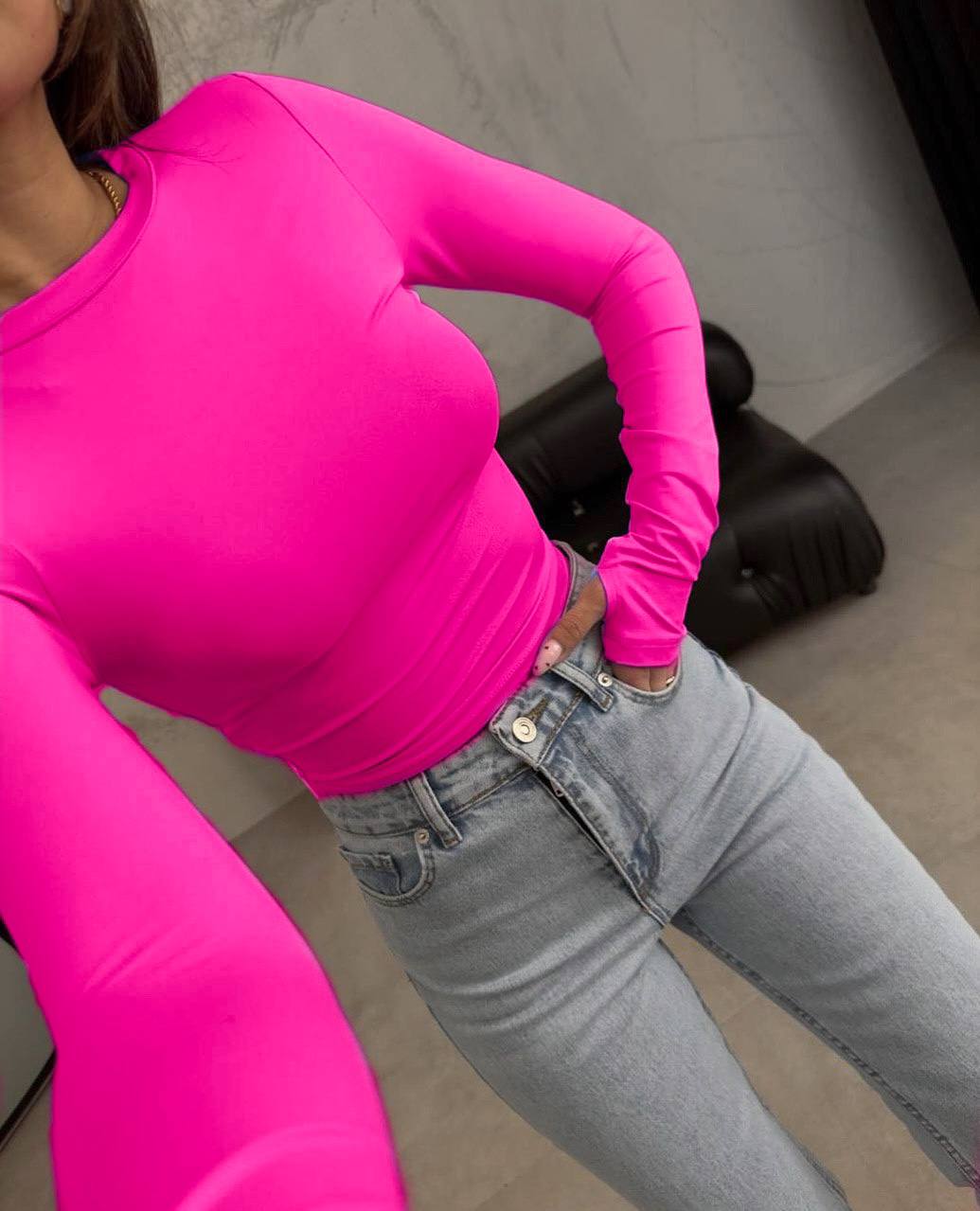 1a45a6ba-2239-11f0-8622-dee18ff4e8c0_0