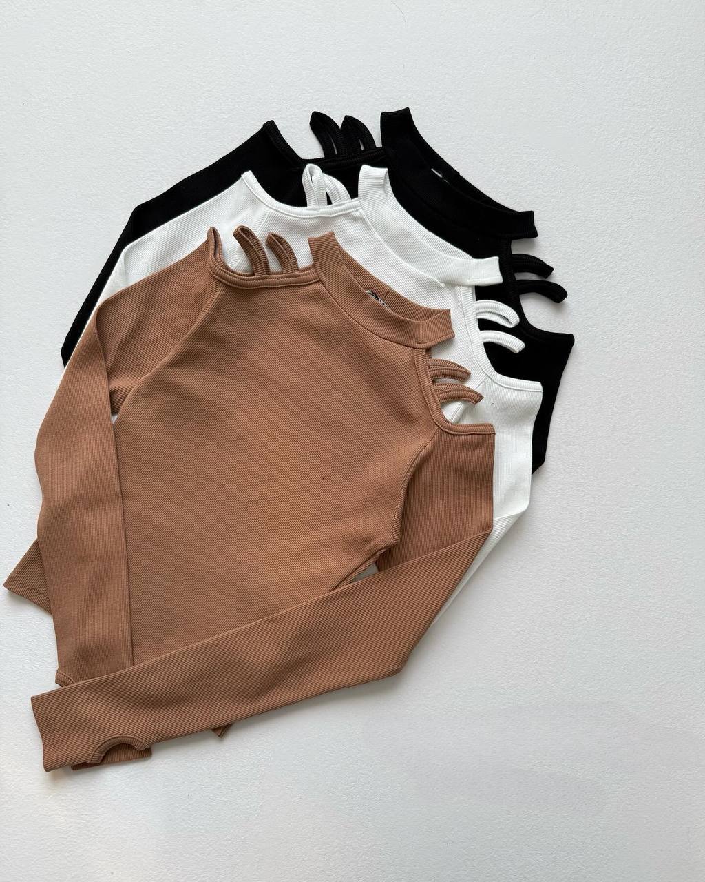 21ecfe77-0ad8-11f0-8621-dee18ff4e8c0_0