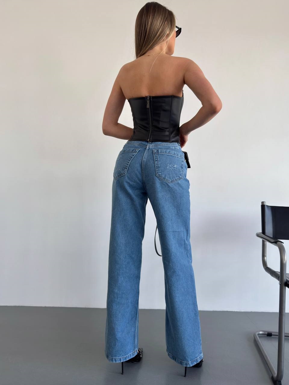 32cd2337-067c-11f0-8621-dee18ff4e8c0_1