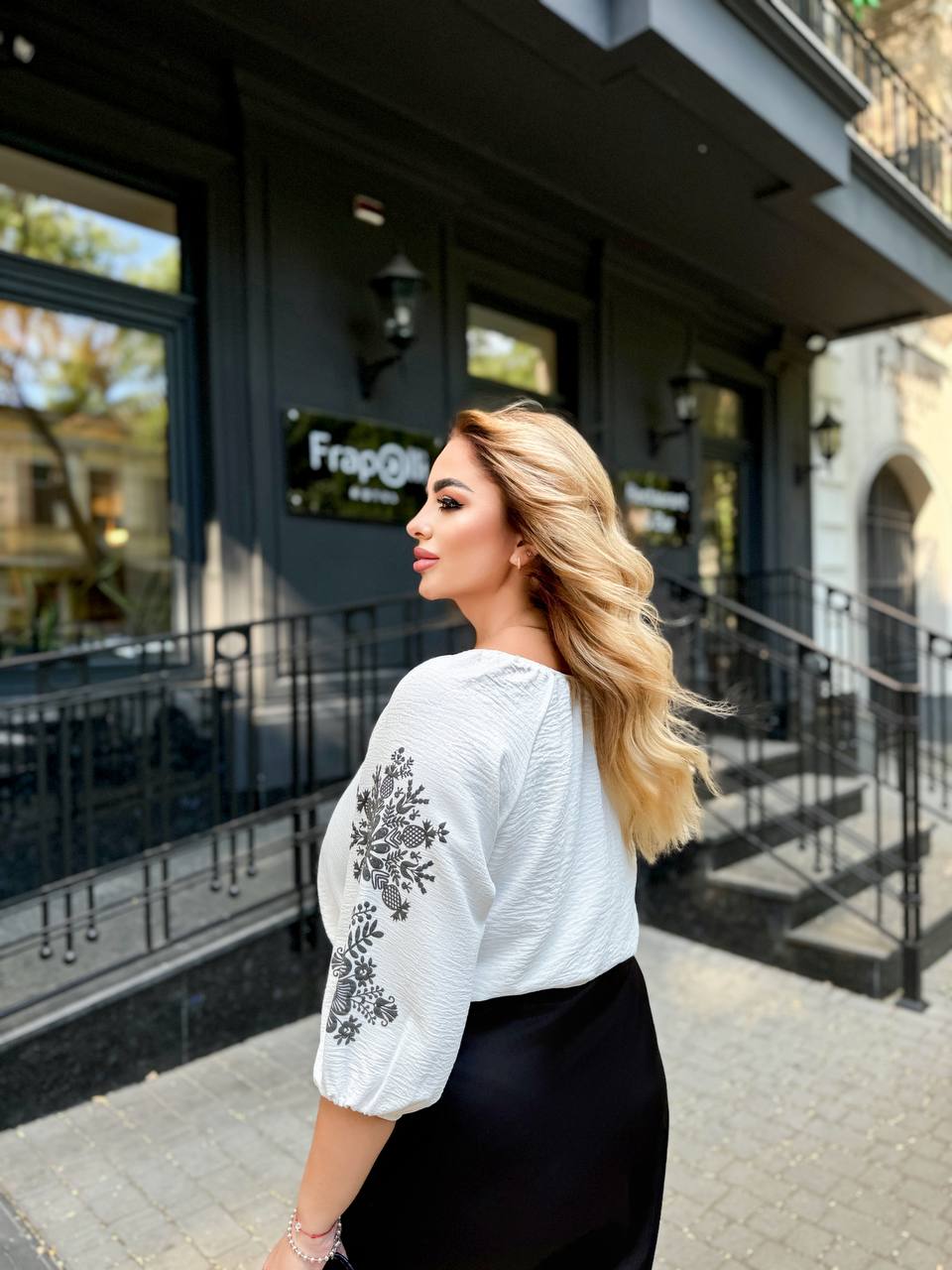 36844f44-64a9-11ef-861f-dee18ff4e8c0_1