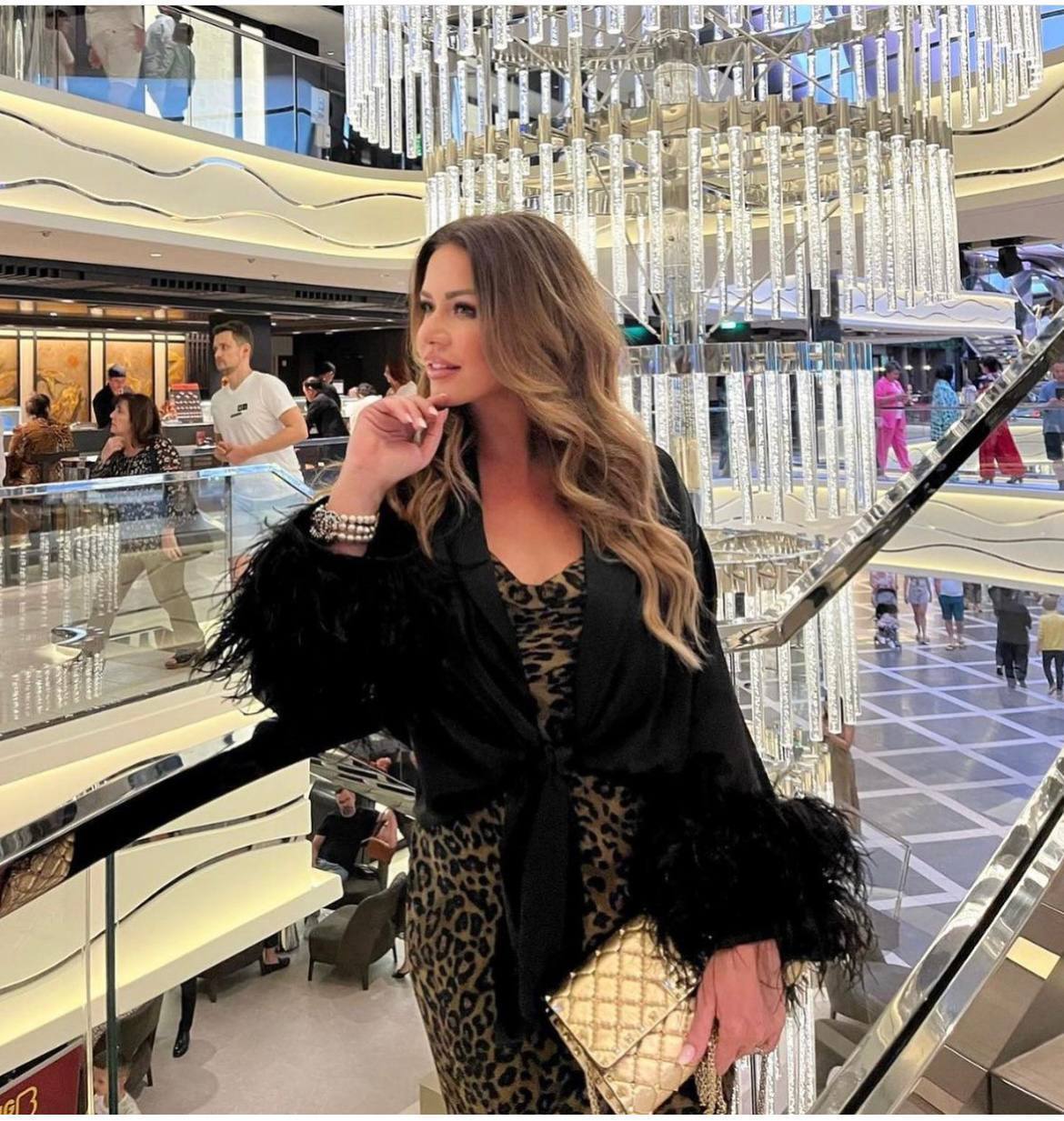 39e81193-f6e0-11ef-8621-dee18ff4e8c0_1