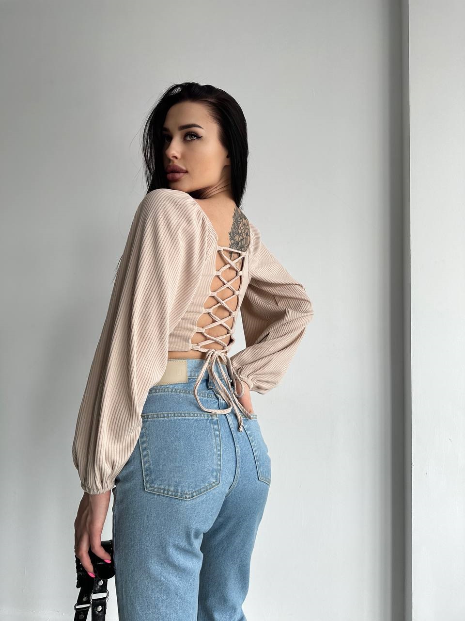 4c73b4c3-4318-11ee-ad0d-166b0be12ee5_2