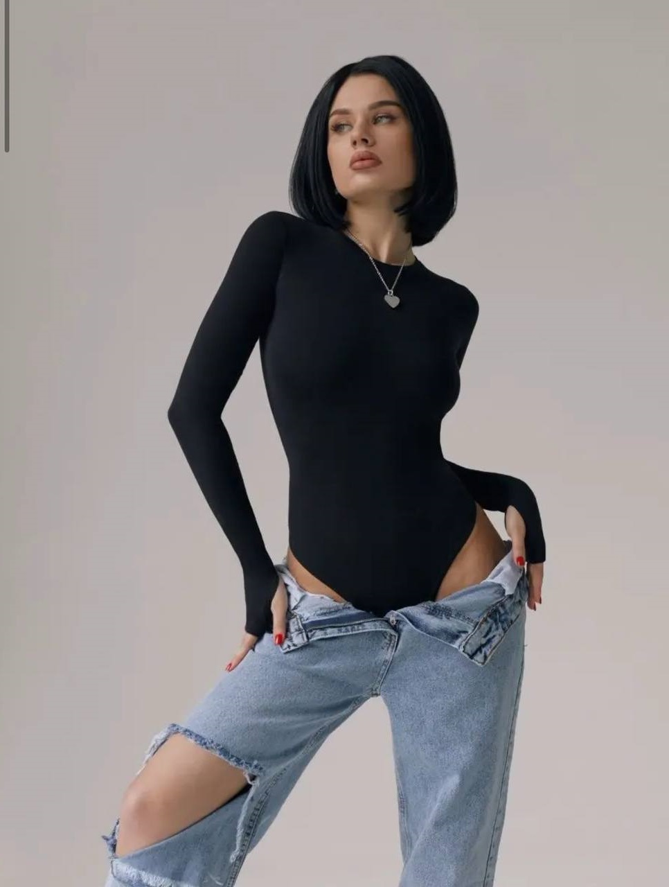 50e03795-8d21-11ef-8620-dee18ff4e8c0_1