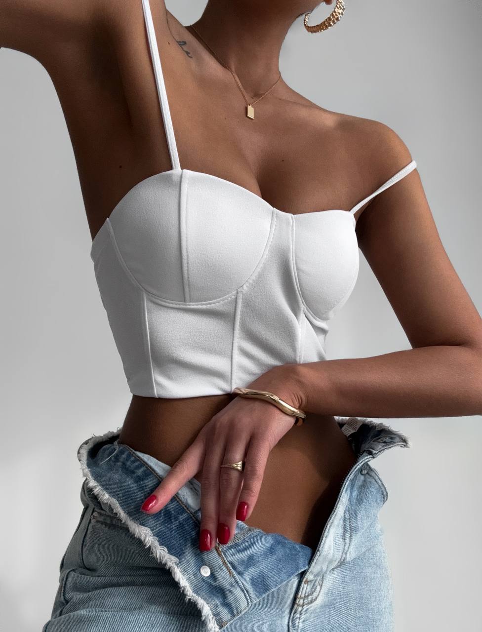 5d774b96-29c9-11ef-ad92-166b0be12ee5_0