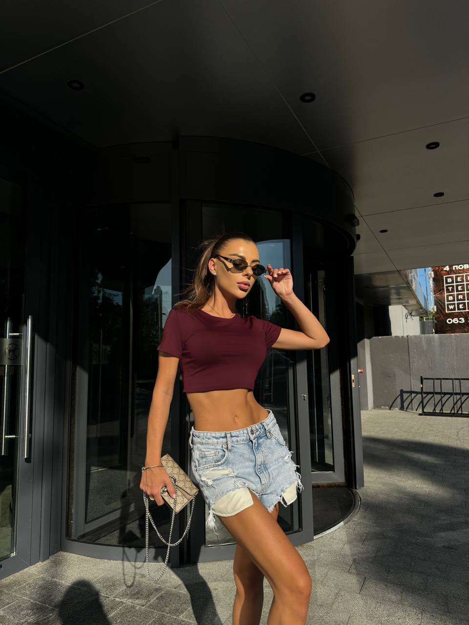 71d77895-642d-11f0-8624-dee18ff4e8c0_1