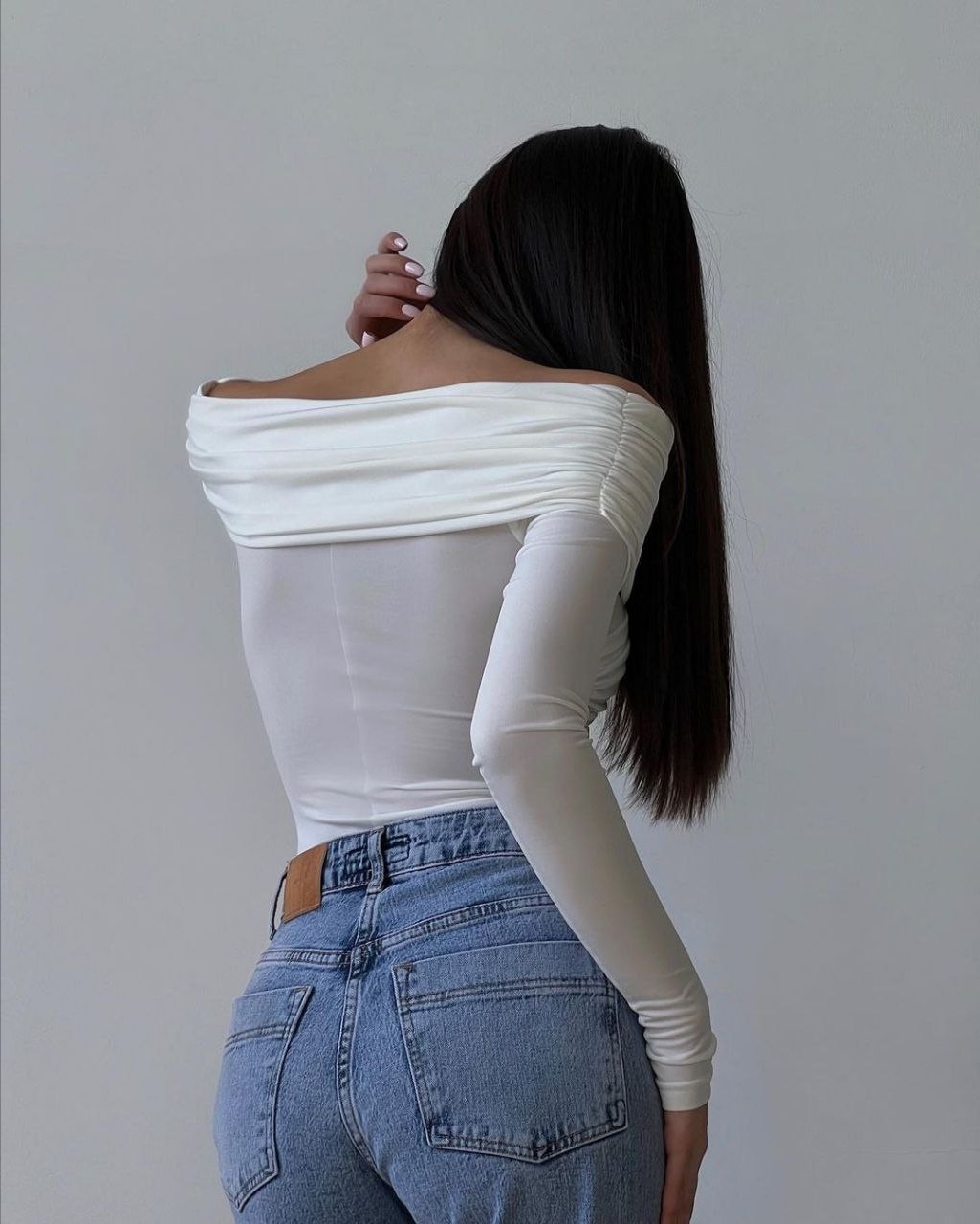 aece8939-997e-11ee-ad3f-166b0be12ee5_1