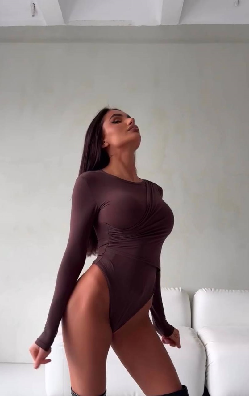 b2fdf169-1421-11f0-8621-dee18ff4e8c0_0