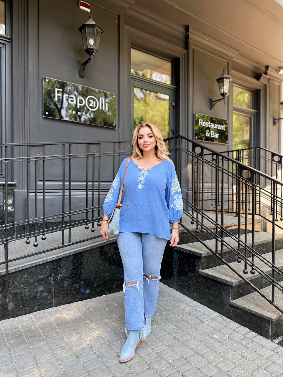 b9f449ac-64af-11ef-861f-dee18ff4e8c0_0