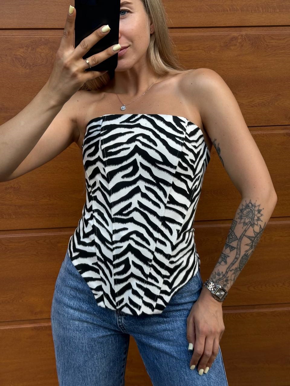 c89df0b4-67e6-11f0-8624-dee18ff4e8c0_0