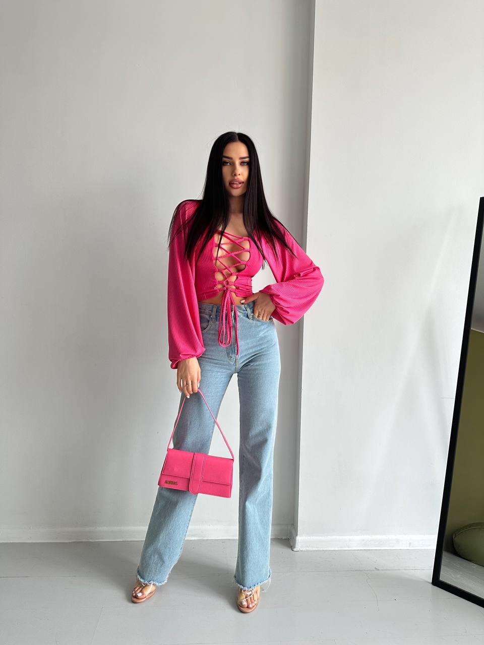 ce75e738-42be-11ee-ad0d-166b0be12ee5_1