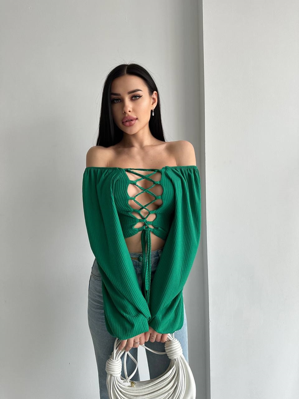 ce75e73f-42be-11ee-ad0d-166b0be12ee5_2