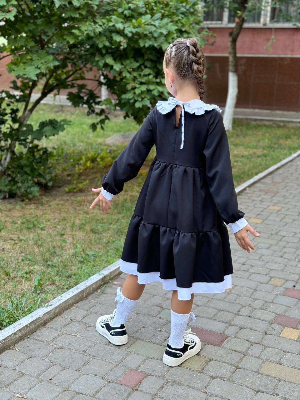 d451d327-4f6d-11ef-861c-dee18ff4e8c0_1