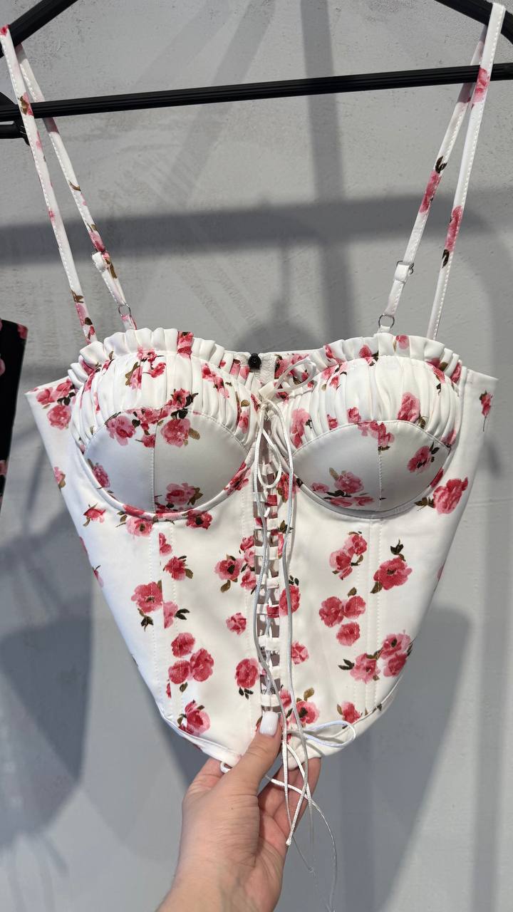 d894616e-25bf-11f0-8622-dee18ff4e8c0_1