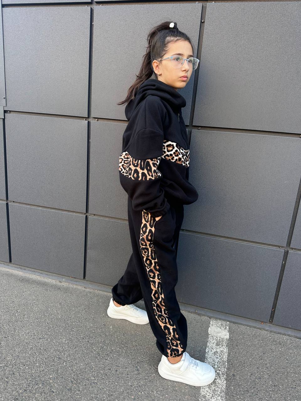 eed3297c-89b6-11f0-8624-dee18ff4e8c0_3