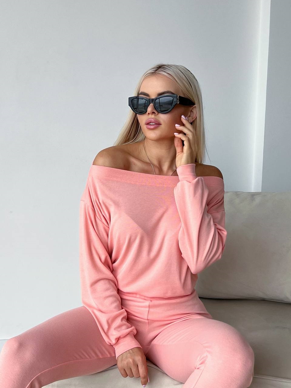 0053be8b-36ea-11ee-ad05-166b0be12ee5_2