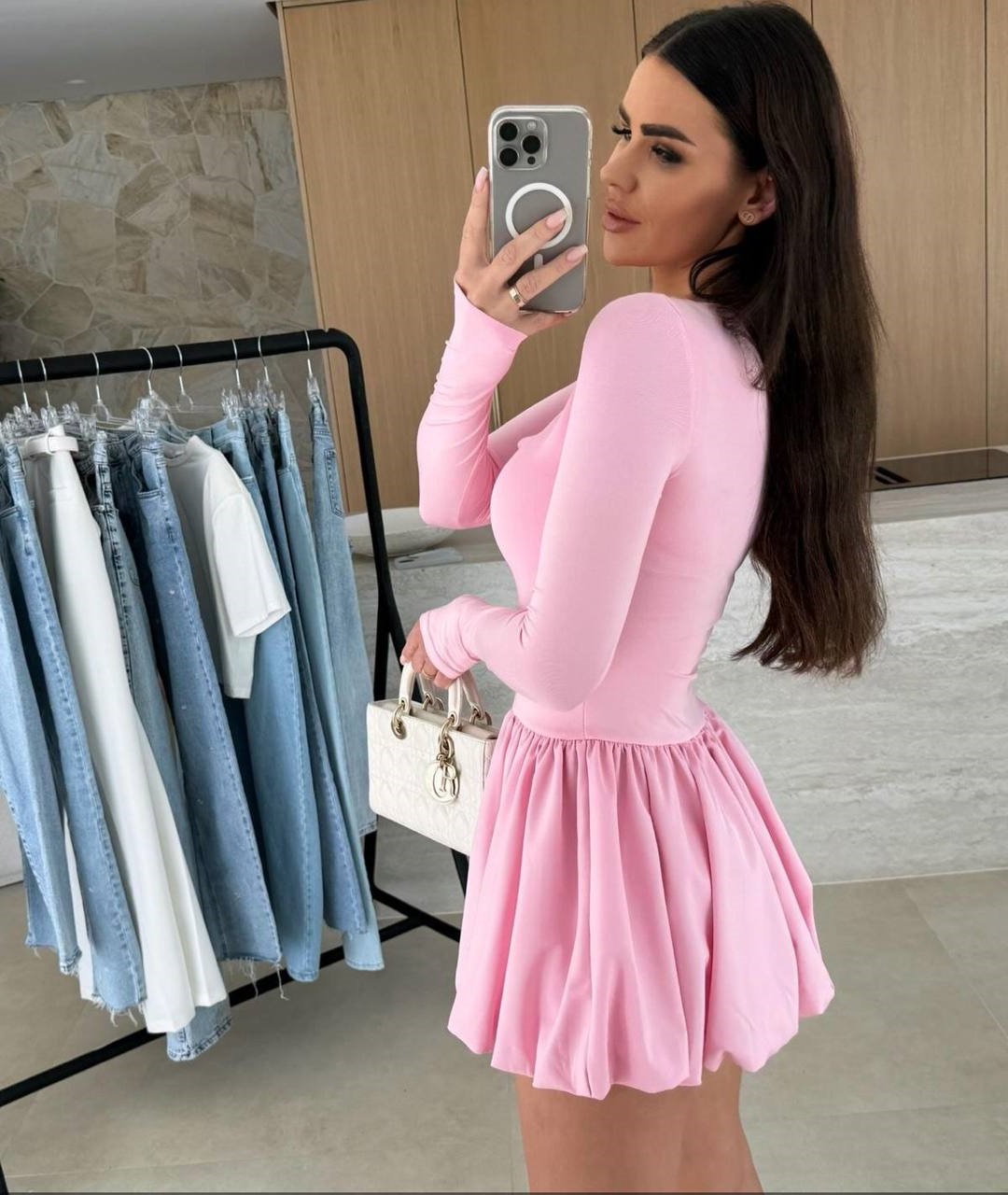 01187770-ebd5-11ef-8621-dee18ff4e8c0_3