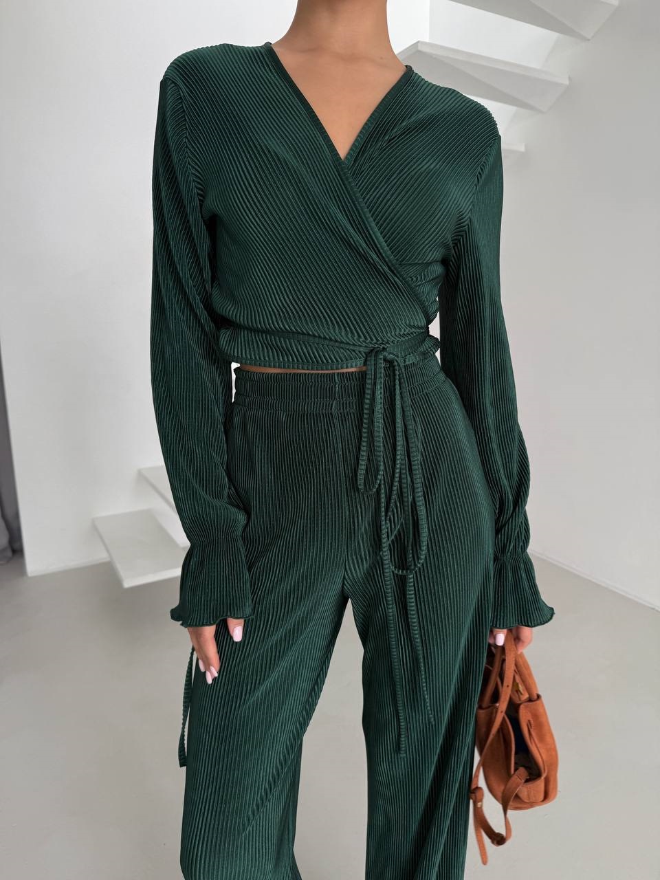 0187938e-185f-11f0-8621-dee18ff4e8c0_1