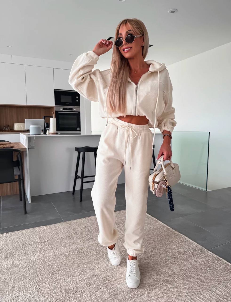 03183177-ebe5-11ef-8621-dee18ff4e8c0_0