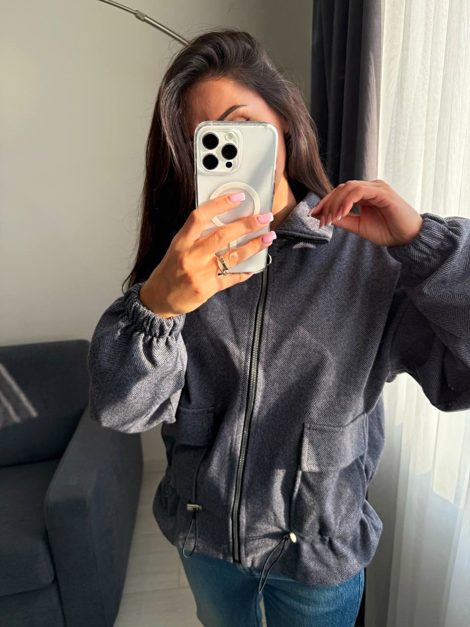 043f8d7f-4098-11f0-8622-dee18ff4e8c0_3