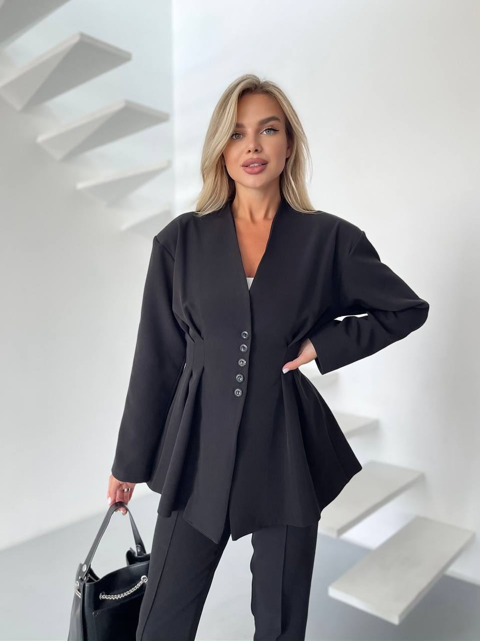 065a50b0-8bba-11f0-8624-dee18ff4e8c0_2