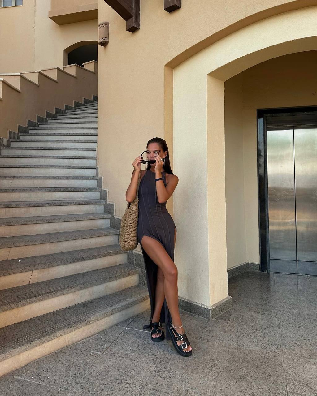 06c11867-02bf-11ef-ad82-166b0be12ee5_1