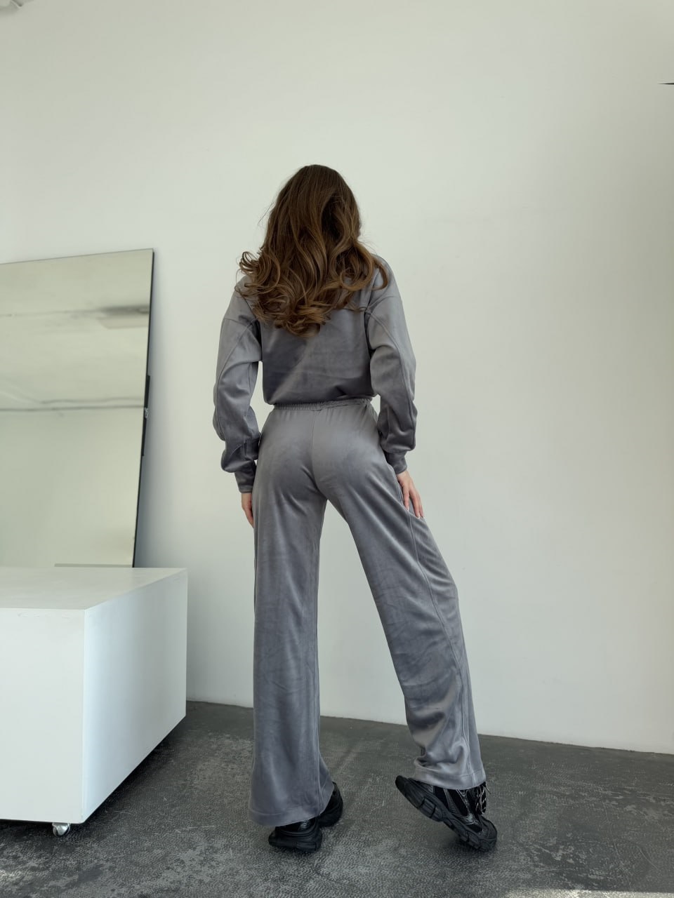 06f8e255-e4d1-11ef-8621-dee18ff4e8c0_1