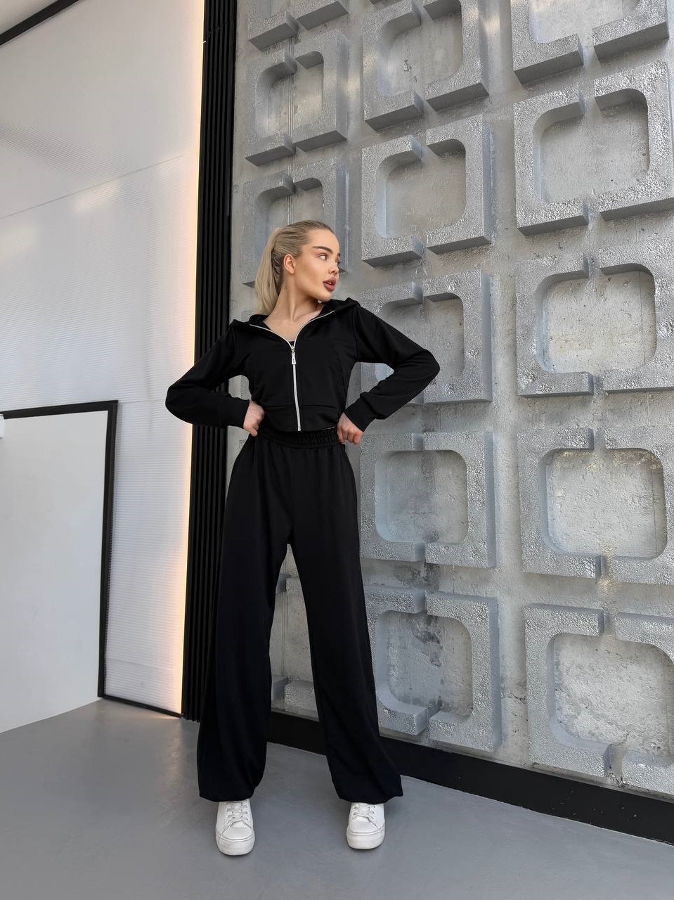 084cb1f0-3e5a-11f0-8622-dee18ff4e8c0_1