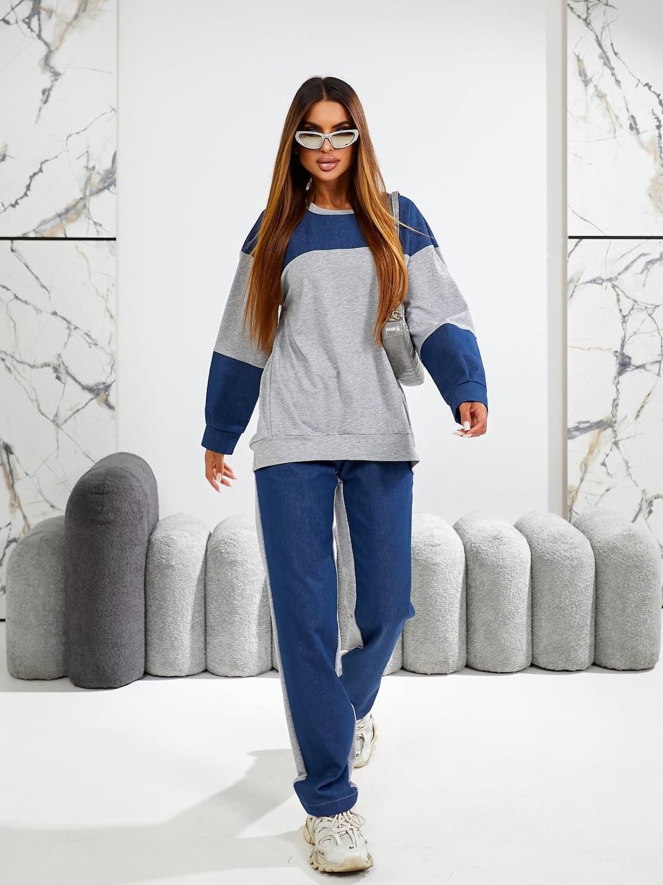 09d23c5e-022e-11f0-8621-dee18ff4e8c0_0