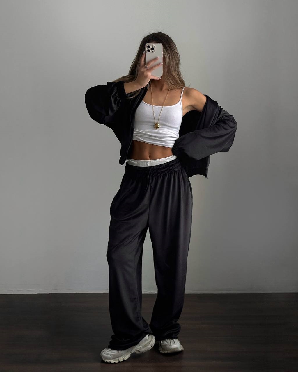 0aae4321-ef0a-11ef-8621-dee18ff4e8c0_1