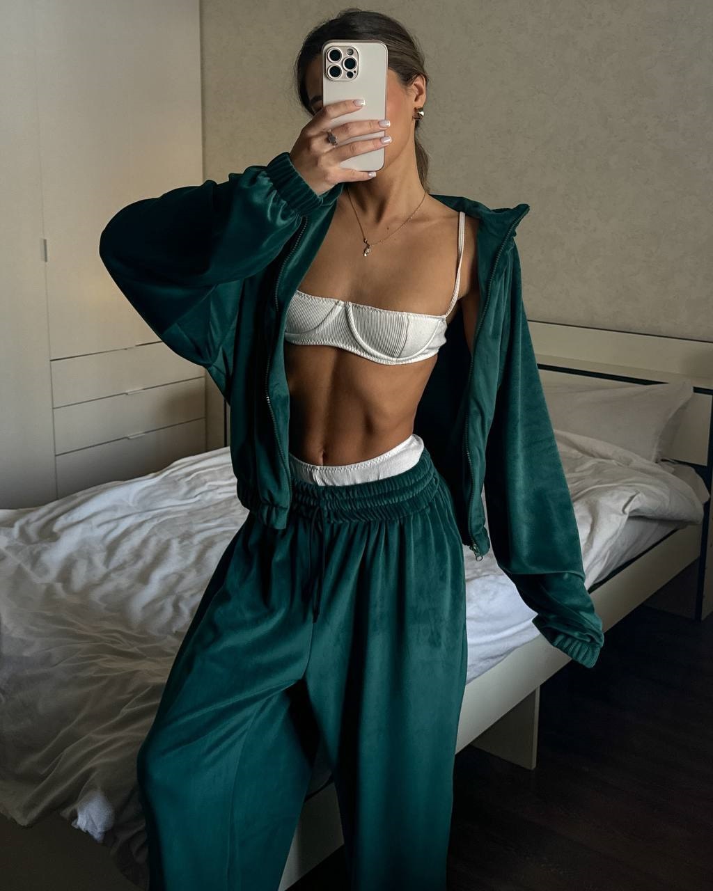 0aae4327-ef0a-11ef-8621-dee18ff4e8c0_1