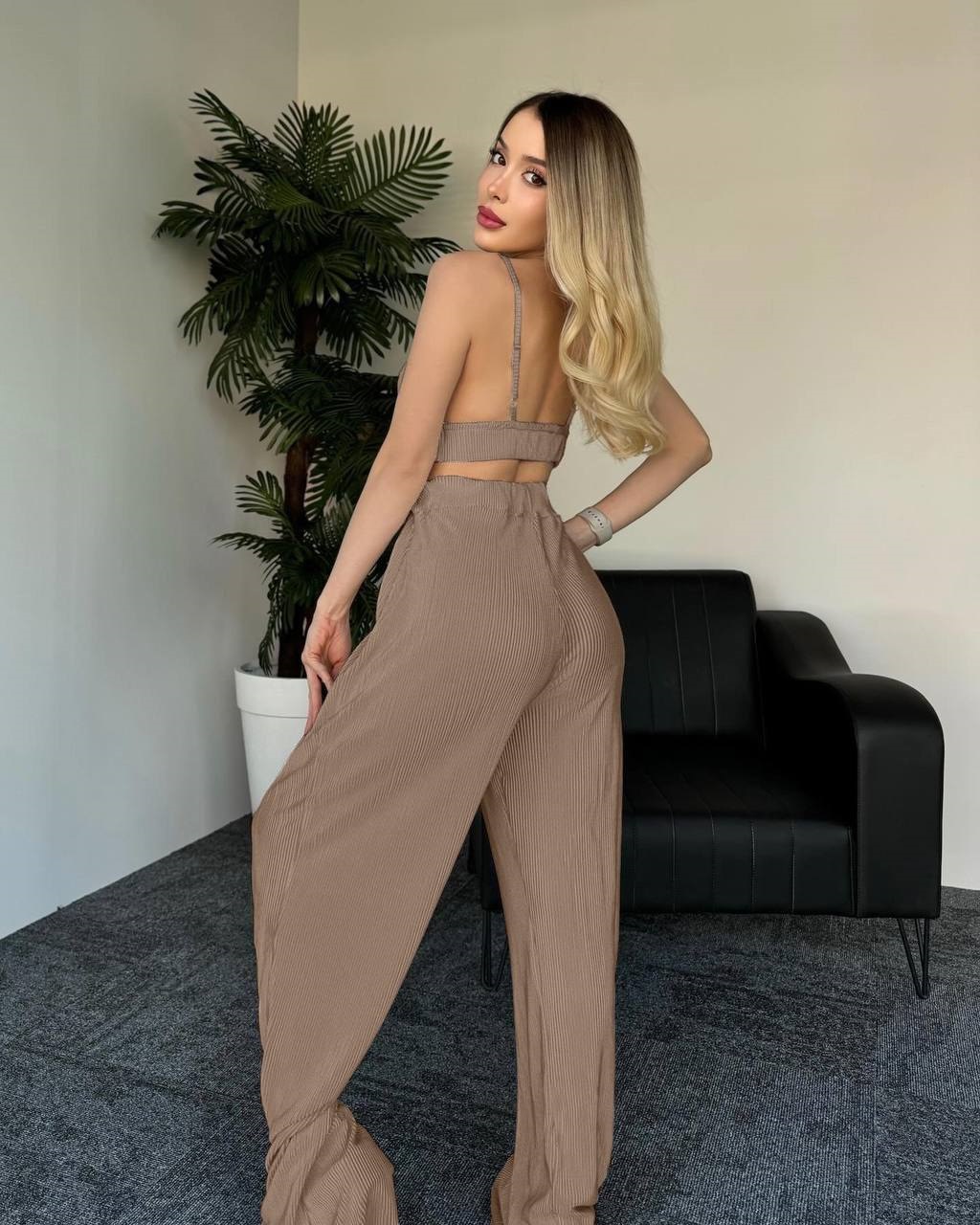 0d49d9ce-05fb-11ef-ad84-166b0be12ee5_2