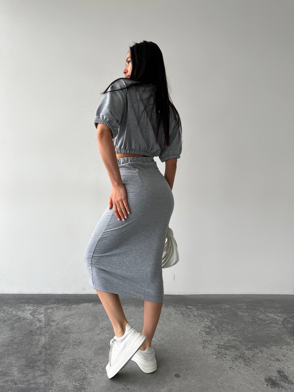 0d985814-36e3-11ee-ad05-166b0be12ee5_1