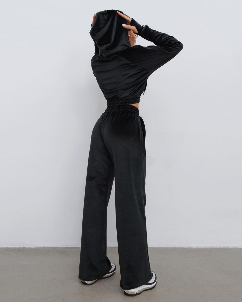 0ea14fb8-75ac-11ee-ad31-166b0be12ee5_1