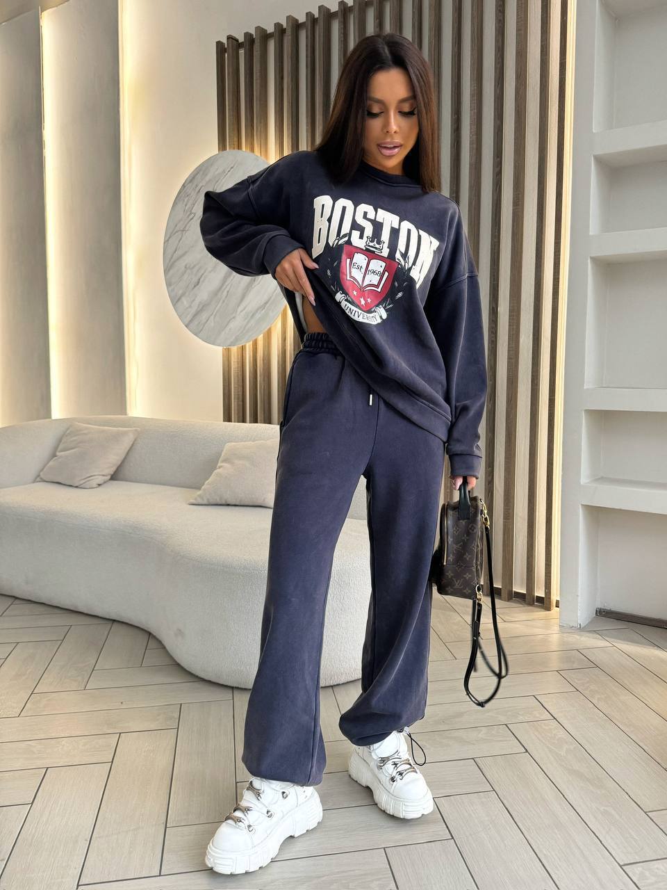 0eb7a7a4-4307-11f0-8622-dee18ff4e8c0_1