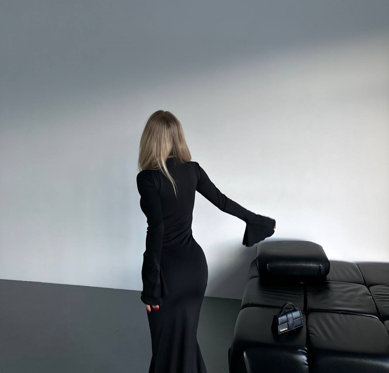 1000198d-8700-11ee-ad37-166b0be12ee5_3