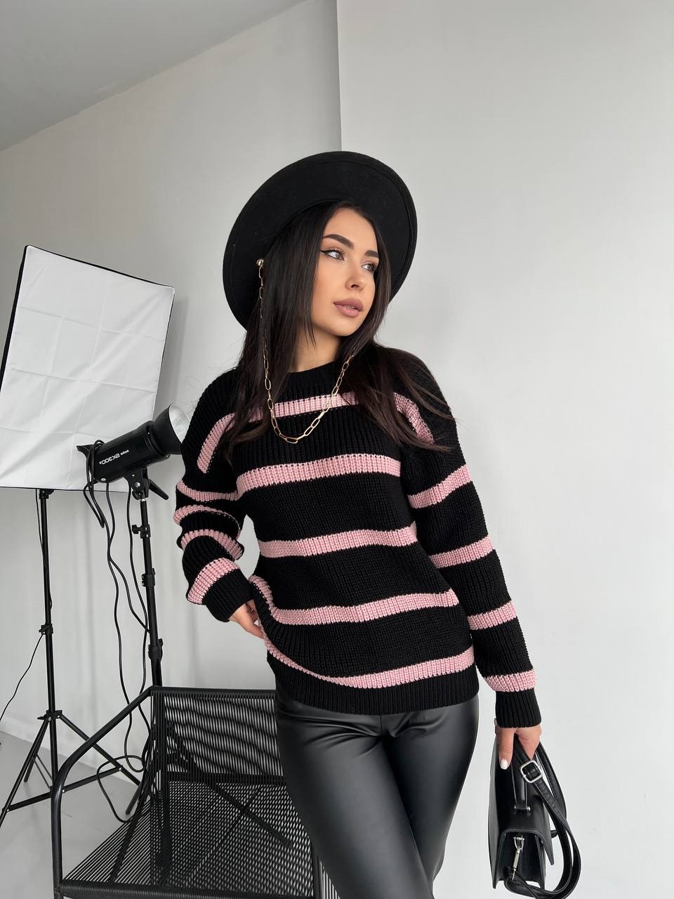 10383614-4370-11ee-ad0d-166b0be12ee5_0