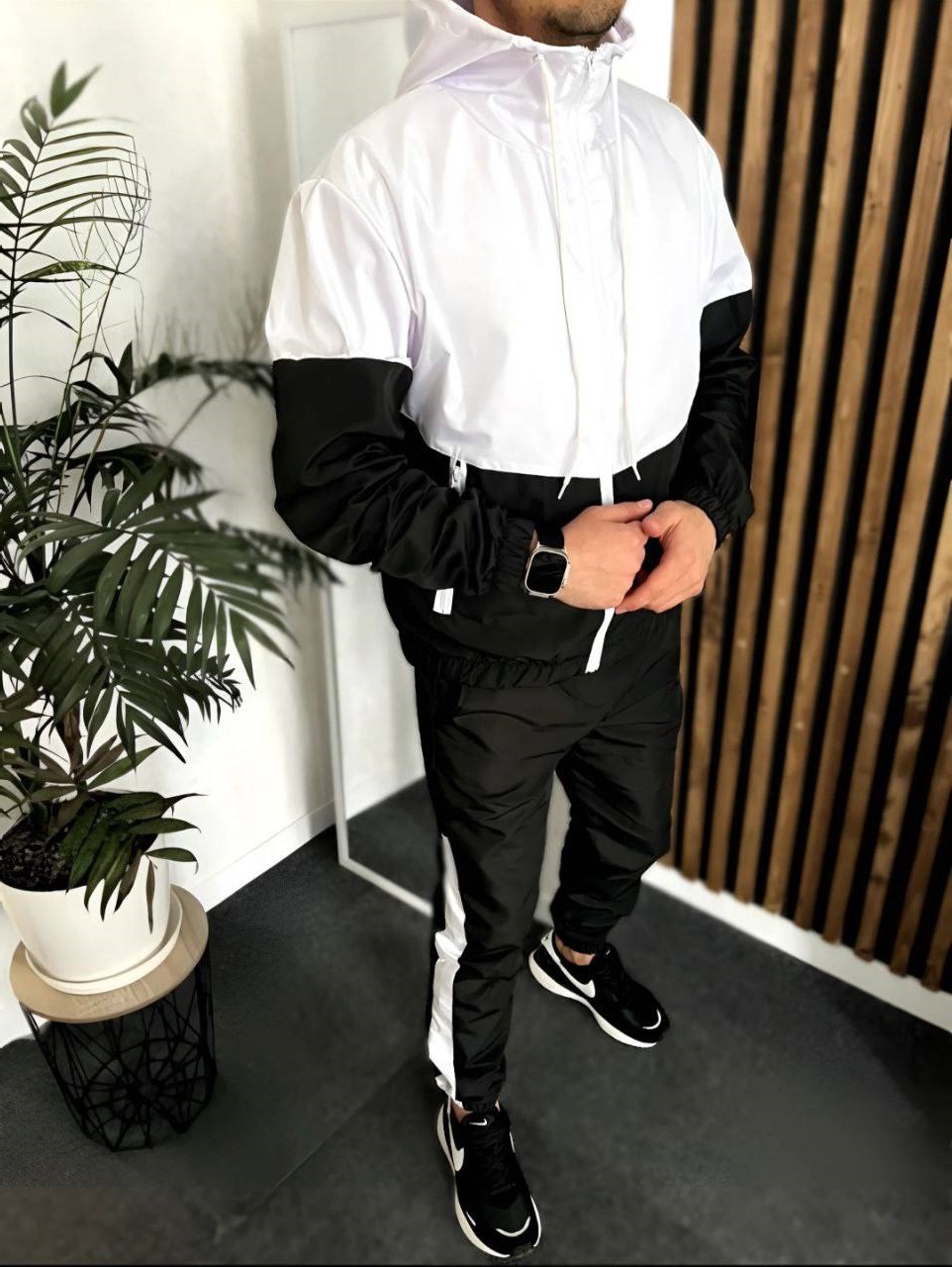 10616724-fba5-11ee-ad75-166b0be12ee5_3