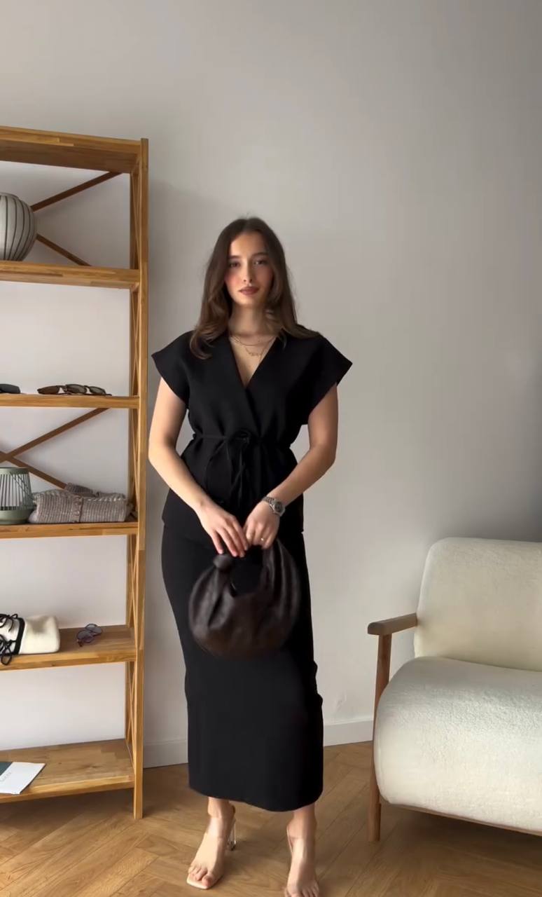 12cc31a7-6732-11f0-8624-dee18ff4e8c0_1